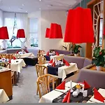 Sächsisches Haus Hotel Berggiesshübel