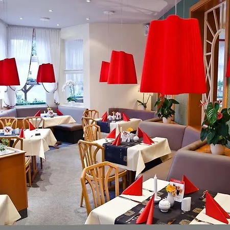 Saechsisches Haus Hotel Berggiesshübel