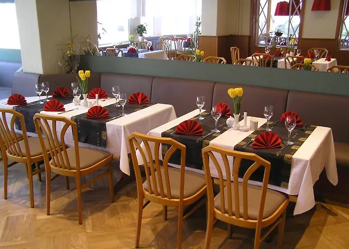 Saechsisches Haus - Hotel & Restaurant Berggiesshübel