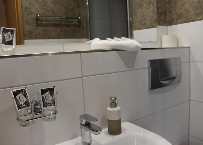 Sachsisches Haus Hotel Berggiesshubel